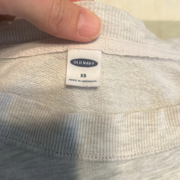 Old Navy heather gray sweatshirt round neck size XS - Picture 2 of 10